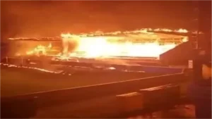 حريق مدرجات نادي إف سي هاكا الفنلندي بعد اعتداء ثلاثة مراهقين يعيد النادي إلى دائرة الأزمات